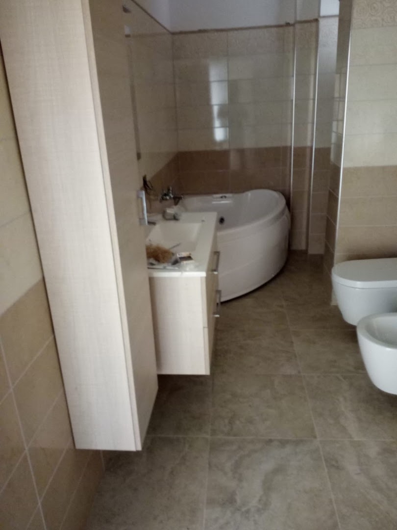 Ozimo Michele Impianti Elettrici & Termo Idraulici — Foto 4